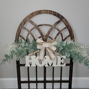 Cathedral Window Frame With Floral/Cathedral Wood Frame/Window Frame/Wall Decor/Farmhouse Window Frame/Rustic Home Decor/Farmhouse Decor