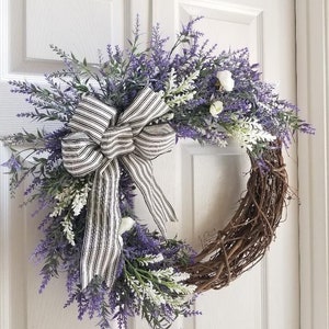 Lavender Wreath/Year Round Wreath/Purple Wreath//Spring Wreath/Home Decor/Farmhouse Wreath/Grapevine Wreath/Farmhouse Home Decor