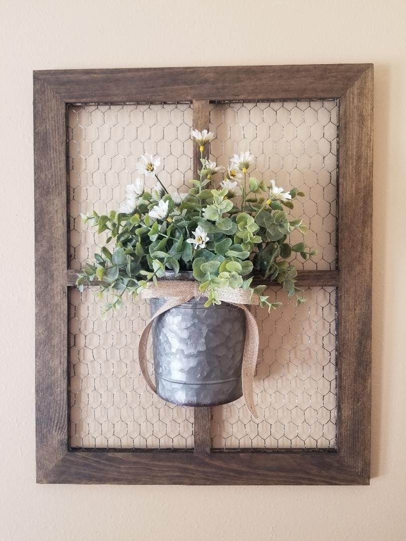 Chicken Wire Frame/Galvanized Wall Planter/Wall Decor/Farmhouse/Home  Decor/Rustic Home Decor/Wall Hanging/Framed Wall Hanging/Floral Decor