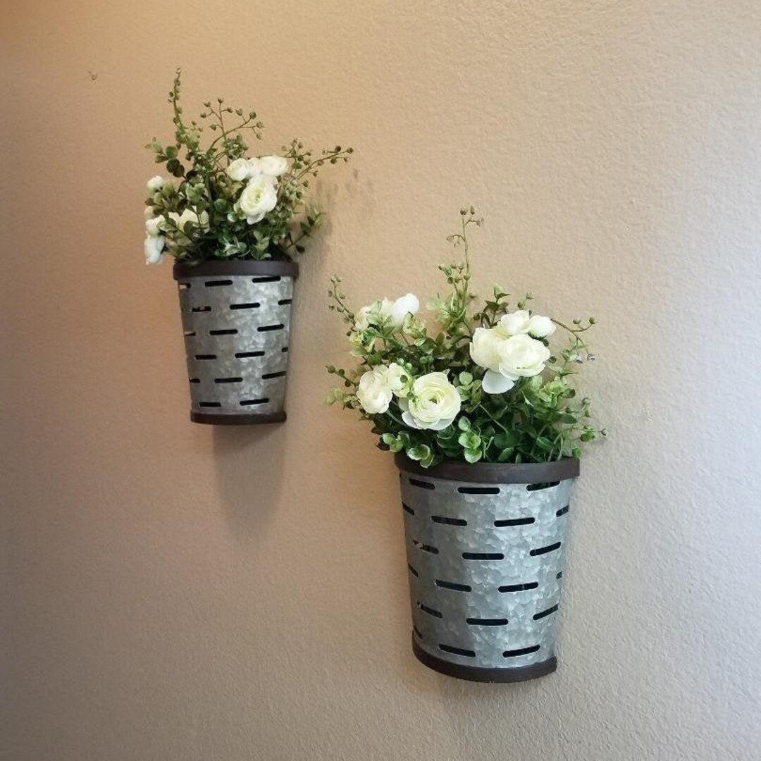Olive Bucket Wall Set/galvanized Wall Planter/rustic Wall Decor/farmhouse Decor/wall Hanging