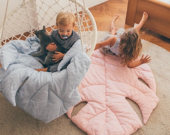 Monstera leaf mat, Linen playmat, Soft baby mat, Kids room decor, Newborn gift, Baby shower gift, Anti allergic mat, Activity mat