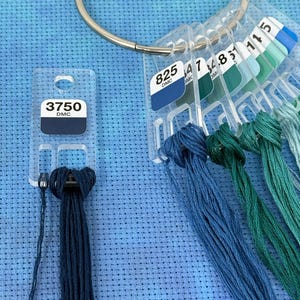 Clear Acrylic Floss Drops (sets of 20, 100 or 200) with optional vinyl labels