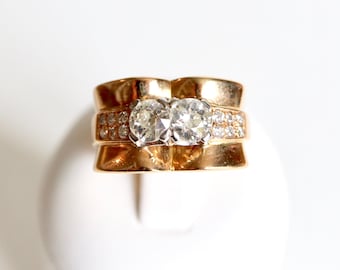 Tank 1940 horse ring in 18-carat yellow gold diamonds