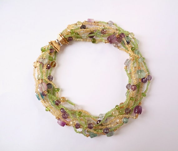 Collier huit rangs en or jaune 18 kt composé d’am… - image 5