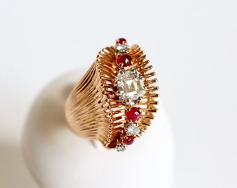 Vintage ruby diamond ring, circa 1950-60 18 kt yellow gold