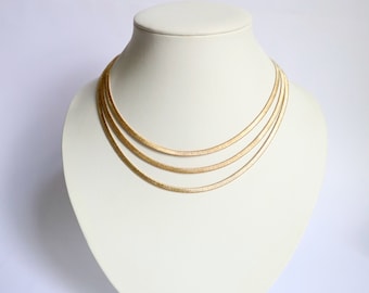3 row necklace in 18 kt yellow gold