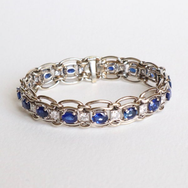 MAUBOUSSIN Bracelet en or blanc 18 kt, saphirs et diamants vintage