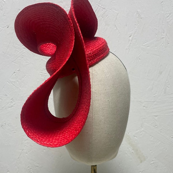 Sculptural Fascinator Base/ Genuine panama hat NATURAL STRAW-toquilla straw Large