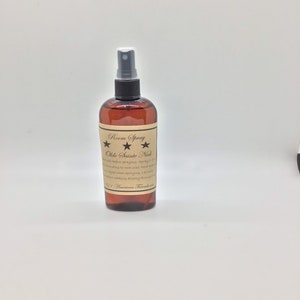 Olde Sainte Nick Scented Farmhouse Style Room Spray 4oz