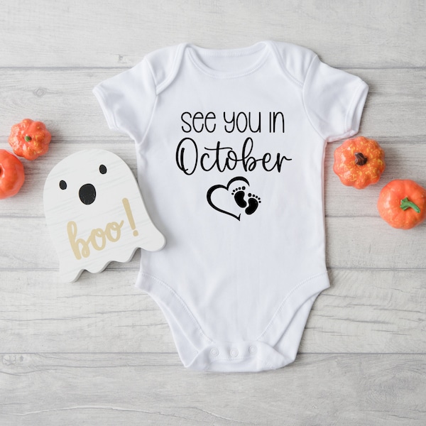 See You In October Baby Announcement, Baby Bodysuit, Pregnancy Reveal, Custom Bodysuit, Baby Shower Gift, Pregnancy Announcement, Fast Ship