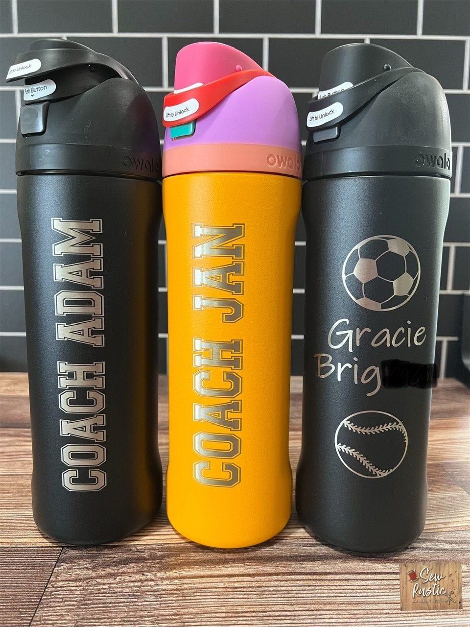 Personalized Owala 32 Oz Freesip Water Bottle Leak Proof Built in Straw  Collector's Exclusive Colors Color Drop Discontinued 