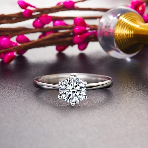 1 carat cubic zirconia solitaire ring