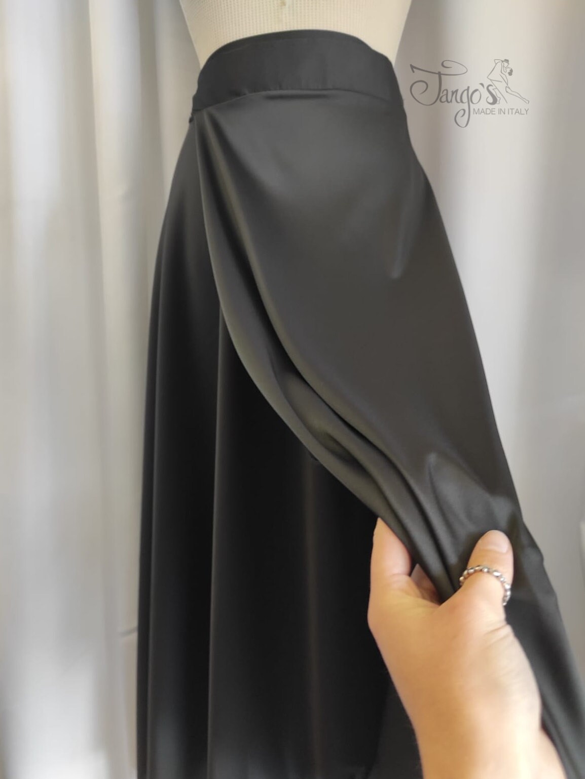 【新品・送料無料】黒アルゼンチンタンゴスカート タンゴのスカート オルフェア サテン ウォレット、アルゼンチン タンゴ