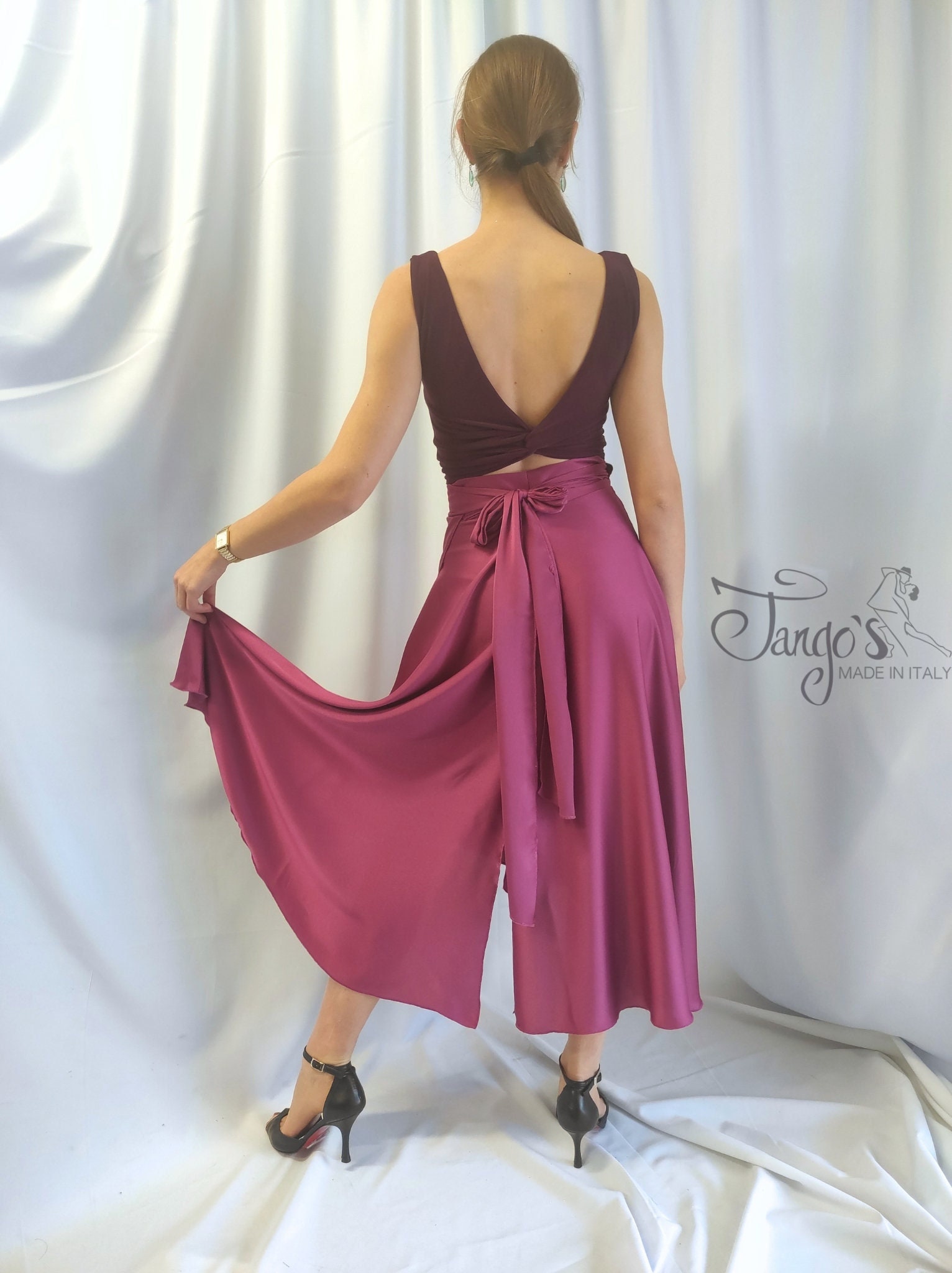 Orfea complete skirt and top in lace and jersey, for dancing Argentine tango, ceremony wrap dress orchiea and plum back knot