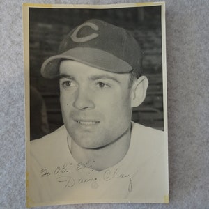 Dain Clay - Autographed 5 x 7 photograph – 1944 Cincinnati Reds, Outfielder