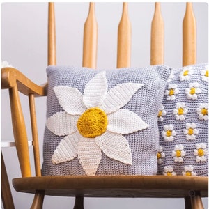 2 Daisy Cushion Patterns