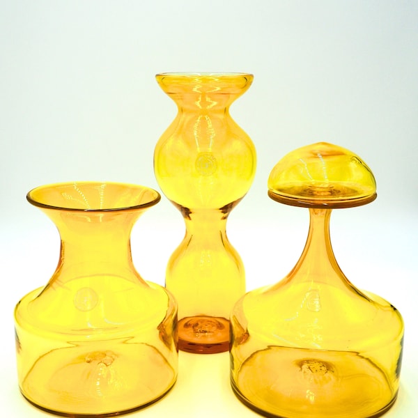 Greenwich Flint-Craft (GFC) Glass Lemon Yellow - Thomas (Tom) Connally - Indiana Art Glass Design - Vase Decanter Bottle/Stopper