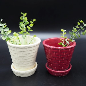 Morton Potteries Białe lub żurawinowe doniczki plecione 5"H x 4.5"Diam - nieoznakowane doniczki z lat 40. XX wieku, sukulenty, kaktusy, zioła, kolekcjonerska ceramika