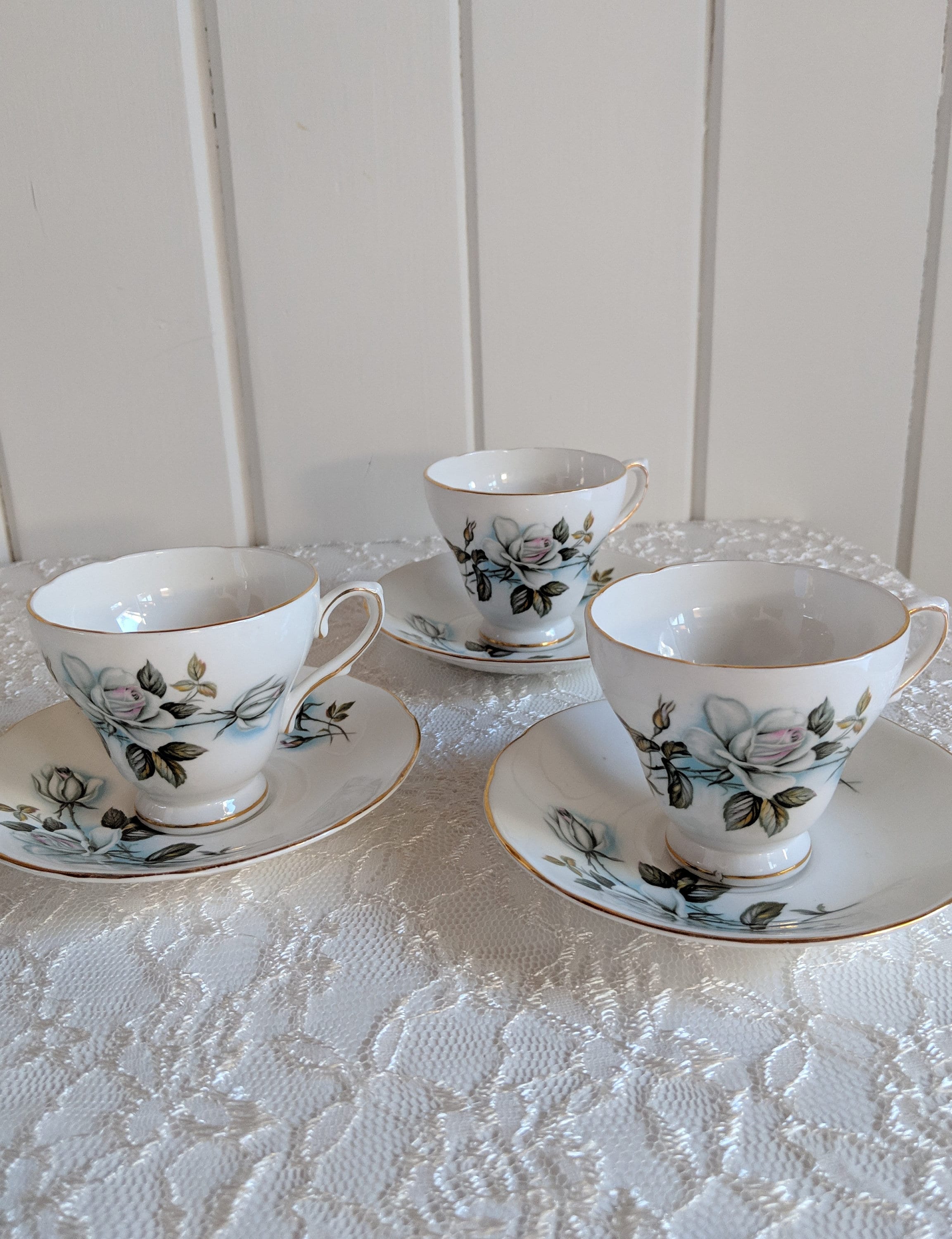 Dining & Serving Kitchen & Dining Set of 3 vintage saucers Plates