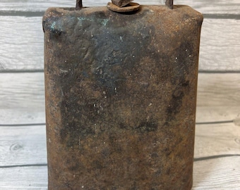 Vintage 1800S Old Hand Made Crafted Metal Cow Bell Primitive Farmhouse