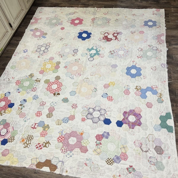 Vintage Antique Patchwork Quilt 66x82 Project Piece Ring Feedsack Shabby Chic