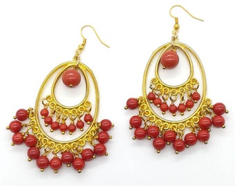 Large chandelier earrings with coral paste