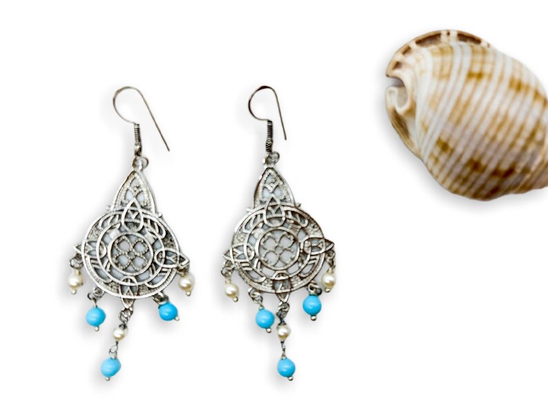 Pearl chandelier earrings and turquoise beads zdjęcie 6