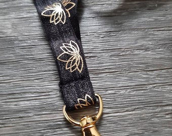 lanyard | lotus lanyard | badge id holder | necklace lanyard | elastic lanyard | lotus flower lanyard | lanyard for keys | lanyard and badge