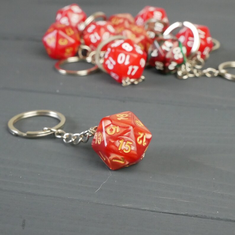 Marbled Red D20 Keychain Dnd Dice Set Keyring Polyhedral Etsy