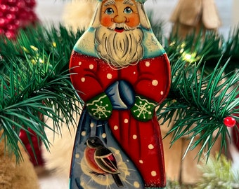 Décoration de père Noël en bois plate faite dans une maison d'art folklorique