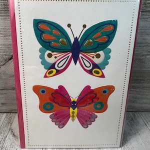 En blanco - Hermosa mariposa (en blanco) - Tarjeta de felicitación Hallmark (una) Nueva