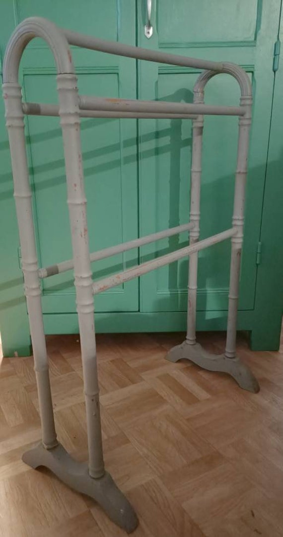 Ancien Porte-Serviettes en Bois