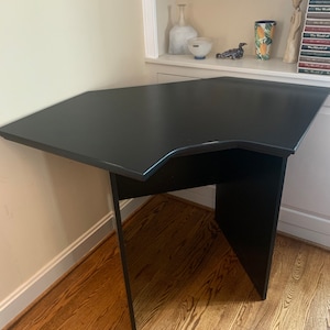 Corner Desk with Antique Distressing on Edges