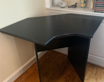 Corner Desk with Antique Distressing on Edges