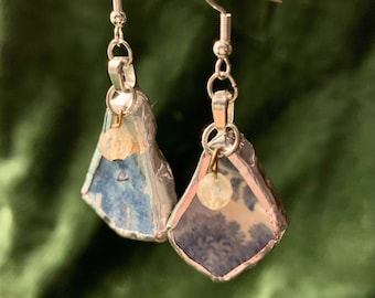 Pendientes Drop hechos con piezas de cerámica que encontré en las aguas locales de Nueva Jersey y Pensilvania