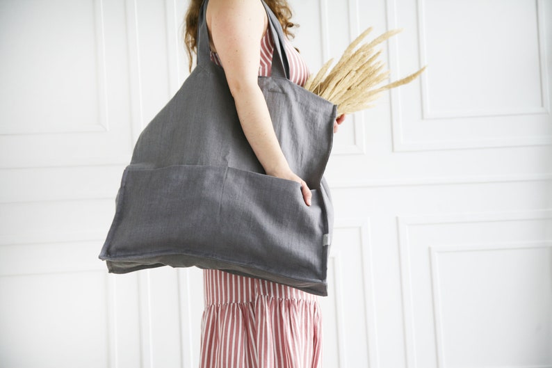 Beach bag with pockets Everyday tote bag from organic linen Handmade mom's reusable grocery bag Spacious canvas tote bag for shopping image 3