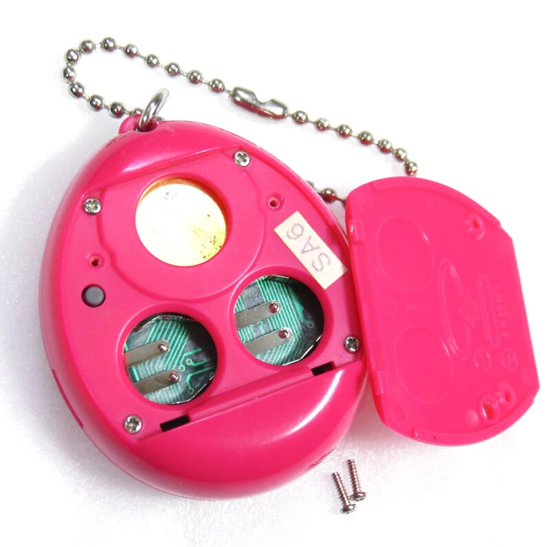 Tamagotchi Original Gen 1 Time Clock Pattern Magenta 1996 Bandai Japan Virtual Pet FS