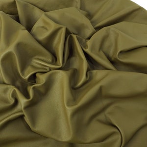 Pelle morbida nappa premium pieno fiore naturale oliva livorno