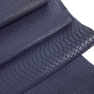 Cuir de veau 0Z 1988, motif serpent en relief incroyable, bleu marine, anaconda gaufré