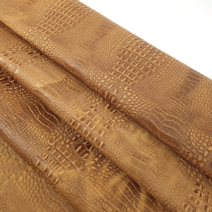 Meerkat Pull Up Crocodile Alligator Leather Embossed Texture Amazing Relief OZ 2018 V2