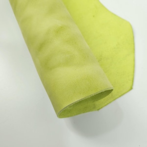 Limeade Crazy Horse Vintage Pull Up Rustic Thick Leather (2.0/2.2 mm)