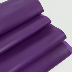 Pelle di vitello a grana fine Nova viola tramonto