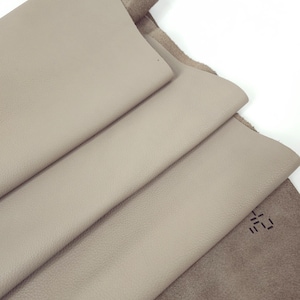 Nacreous Cloud Lyra Milled Natural Soft Nappa Leather