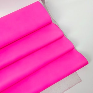 Pelle anilina fluorescente morbida pieno fiore naturale lucida rosa neon