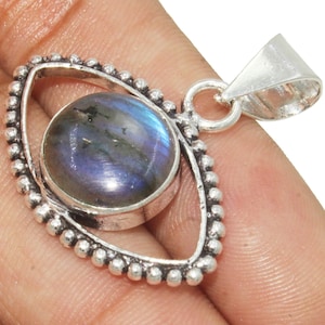 Labradorite Eye Pendant, Labradorite Gemstone Evil Eye Pandant, Charm Pendant, Healing Pendant , Silver Plated Jewelry, MGLOT-123