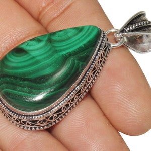 Malakithänge, Malakit ädelstenshänge, Designerhänge, Vintagehänge, Smycken med 925 sterlingsilverplätering, MGLOT-90(29)