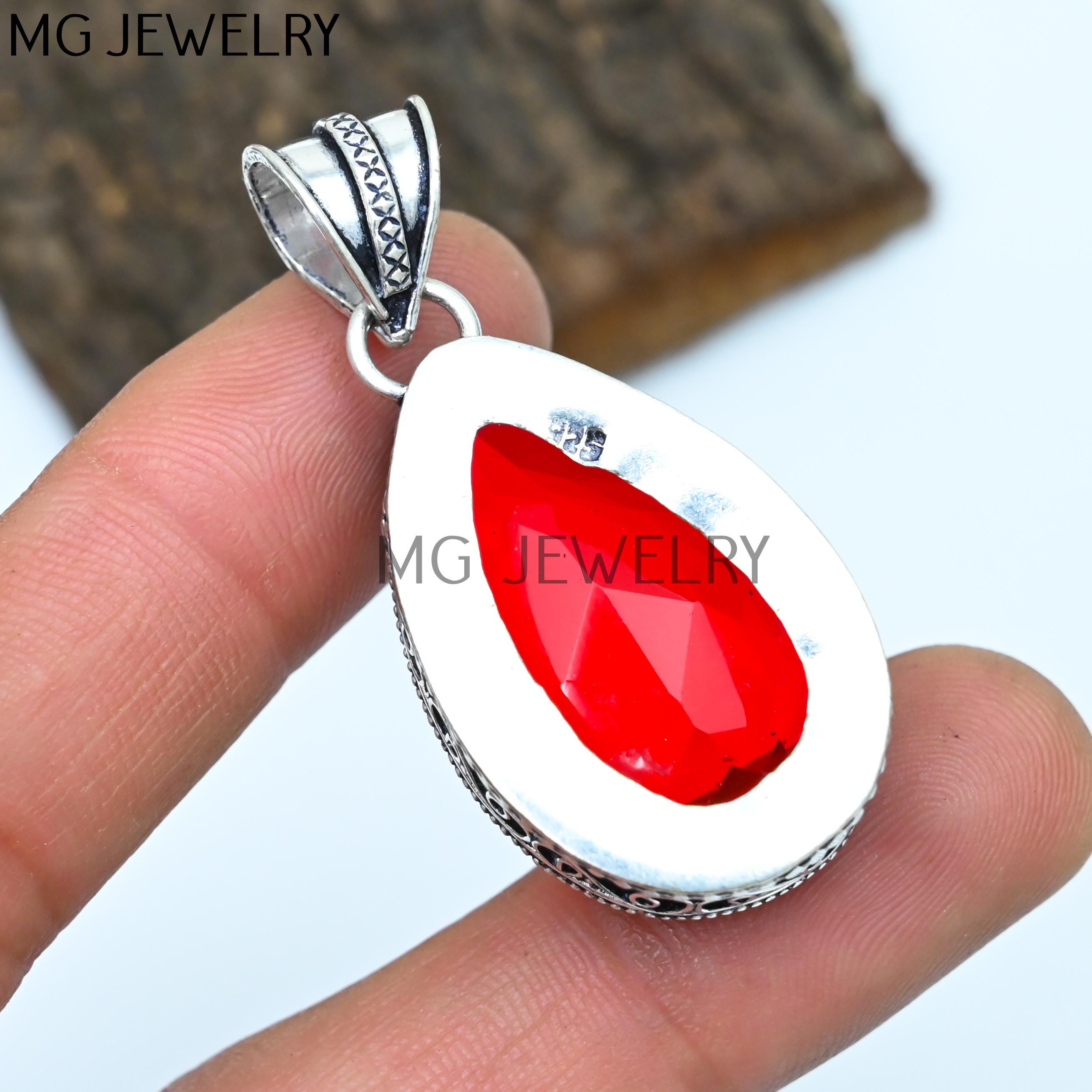 ガーネットペンダント、ガーネット宝石ペンダント、デザイナー