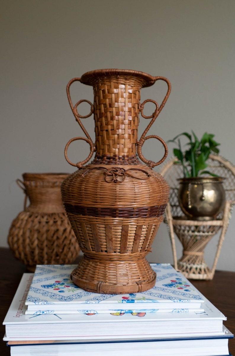 Vintage Wicker Basket Vase Detailed Dark Wicker image 0