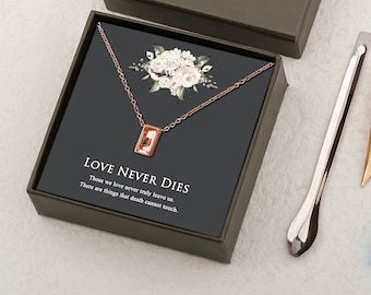 Cremation Mini Cube Urn Jewelry Necklace for Ashes, Memorial Ashes Necklace for loss of Loved one, Cremation Urn Necklace for loss of Mother
