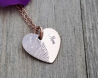 Fingerprint Custom Memorial Necklace for Dad Mom, Personalized Handwriting, Heart Thumbprint Necklace Handwriting Memorial Christmas Gifts